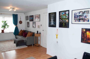 Quiet 2 Bedroom house for holiday let in Gravesend